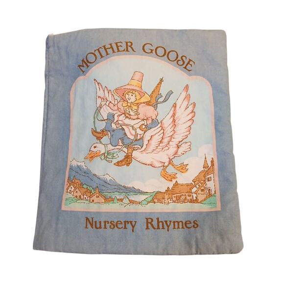 Vtg Mother Goose Nursery Rhyme Baby Toddler Quilted Fabric Book 9 Rhymes 9.5"x8" - Picture 1 of 6